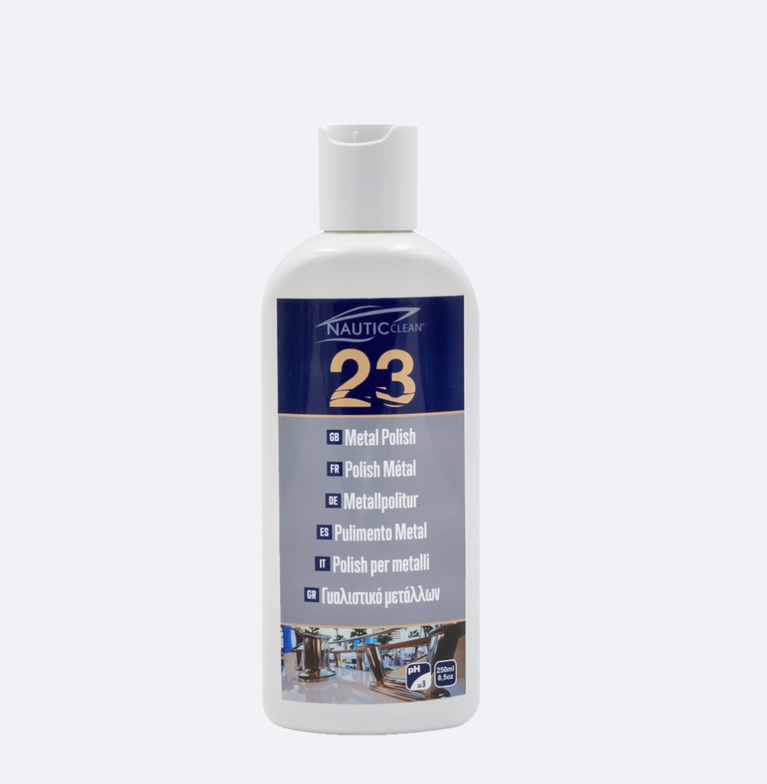 23 METAL POLISH